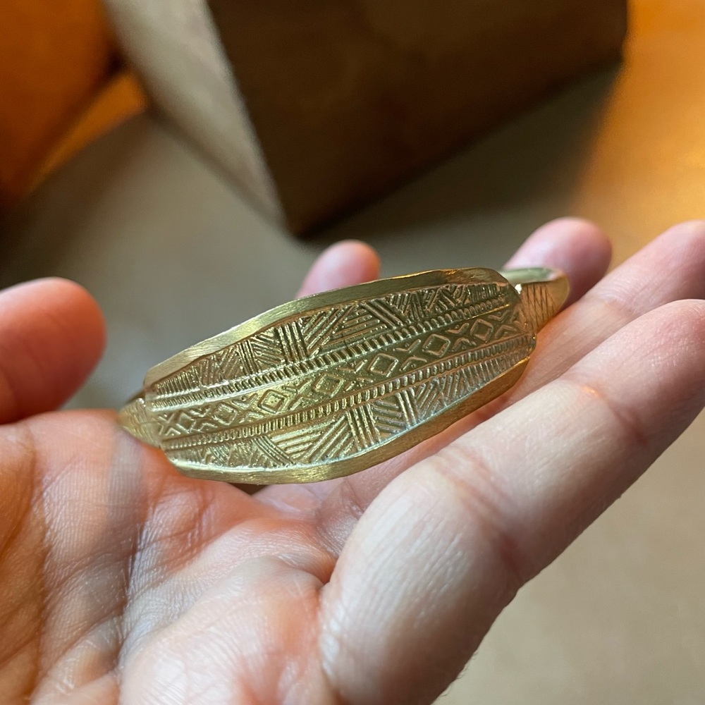 Geometric vintage brass cuff bracelet gold adjustable ID etch engraved signet - Picture 6 of 12